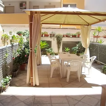 A Fronte Mare Apartmán *